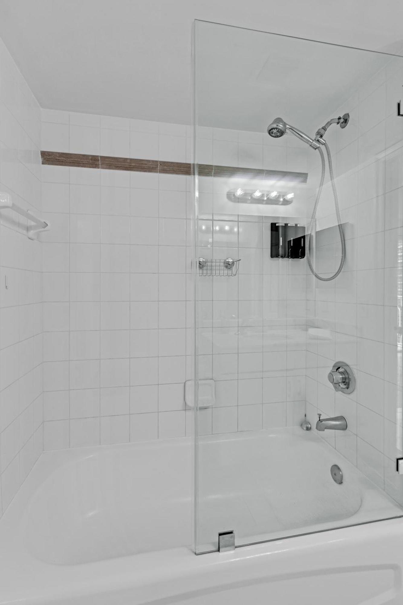 Lux 2B/2B Brickell - Free Parking Apartment Маями Екстериор снимка