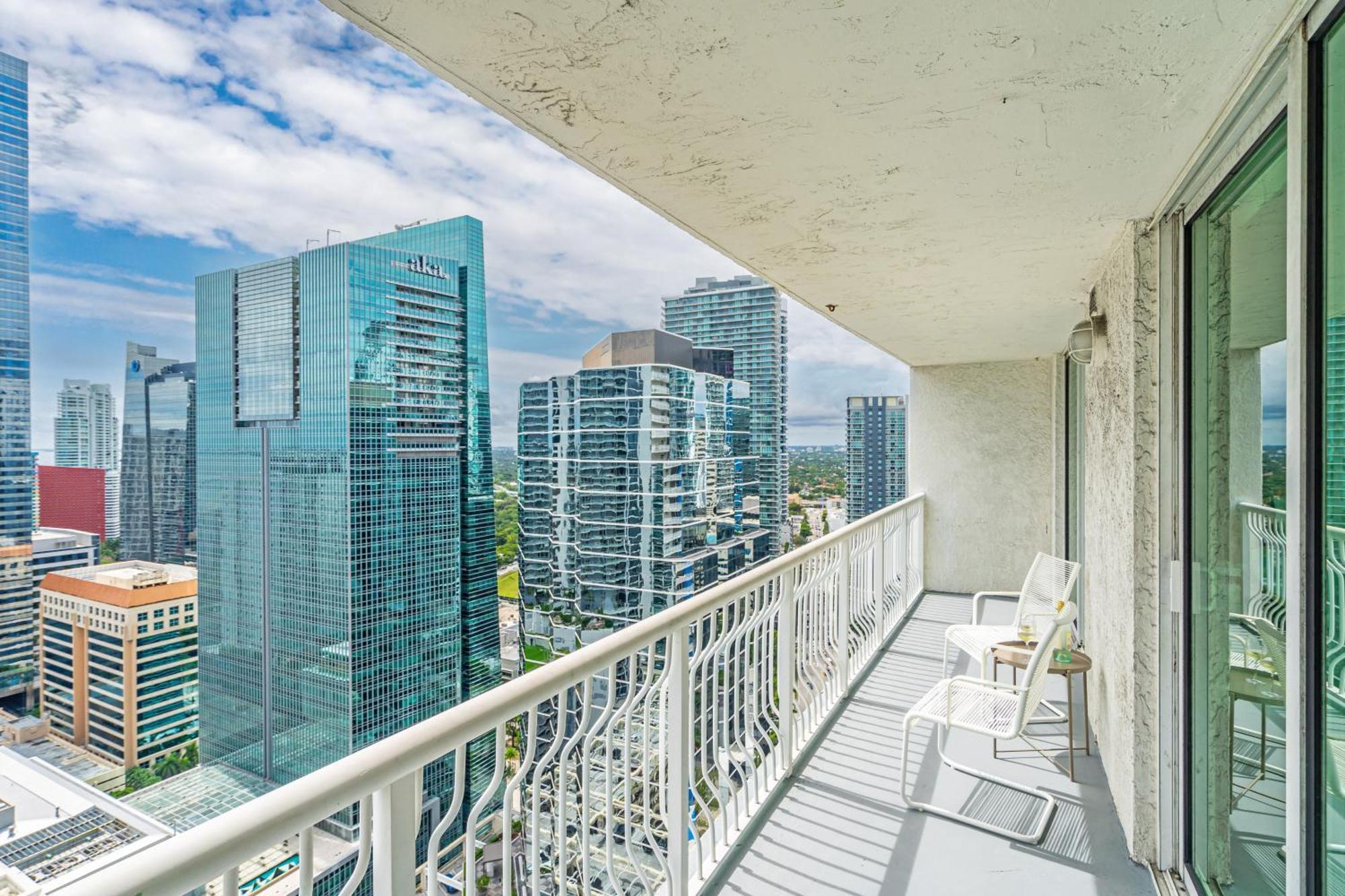 Lux 2B/2B Brickell - Free Parking Apartment Маями Екстериор снимка